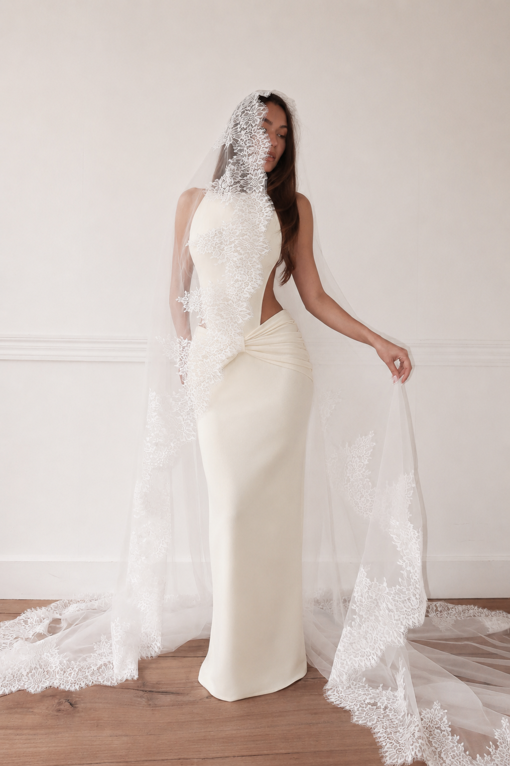 Claire — Floral Lace Wedding Veil