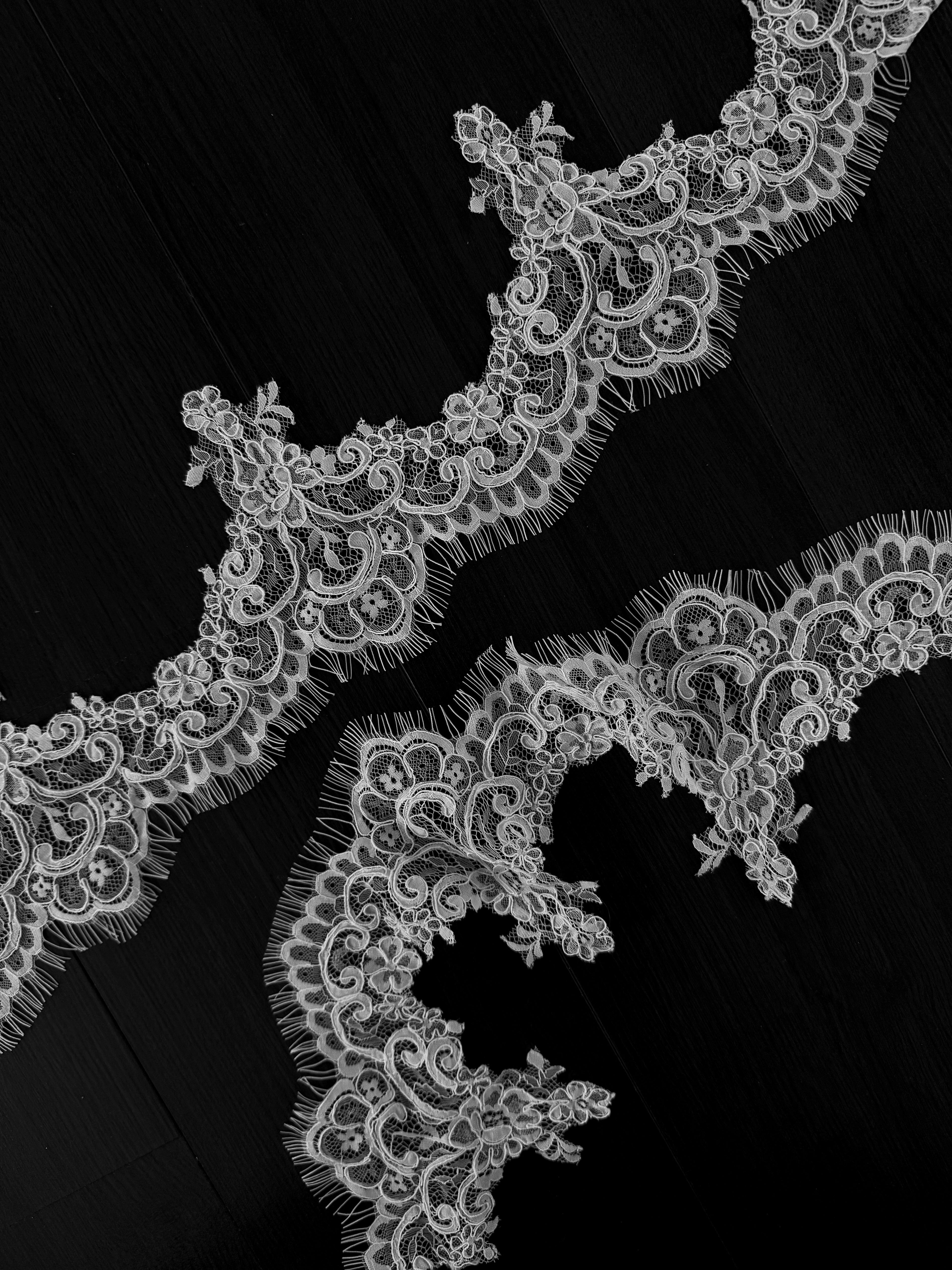 Céline — Romantic Lace Wedding Veil