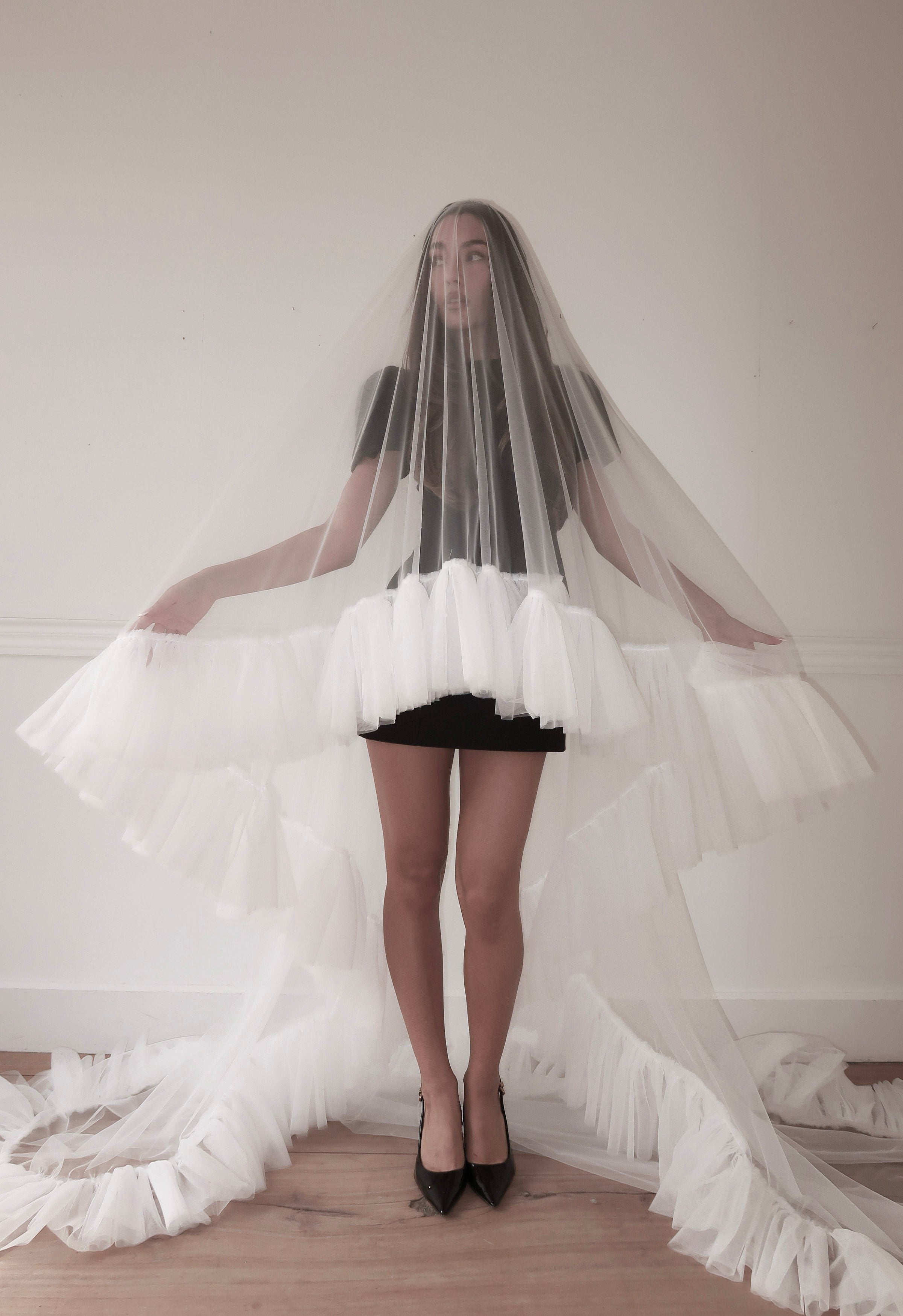 Elise — Romantic Ruffle Wedding Veil