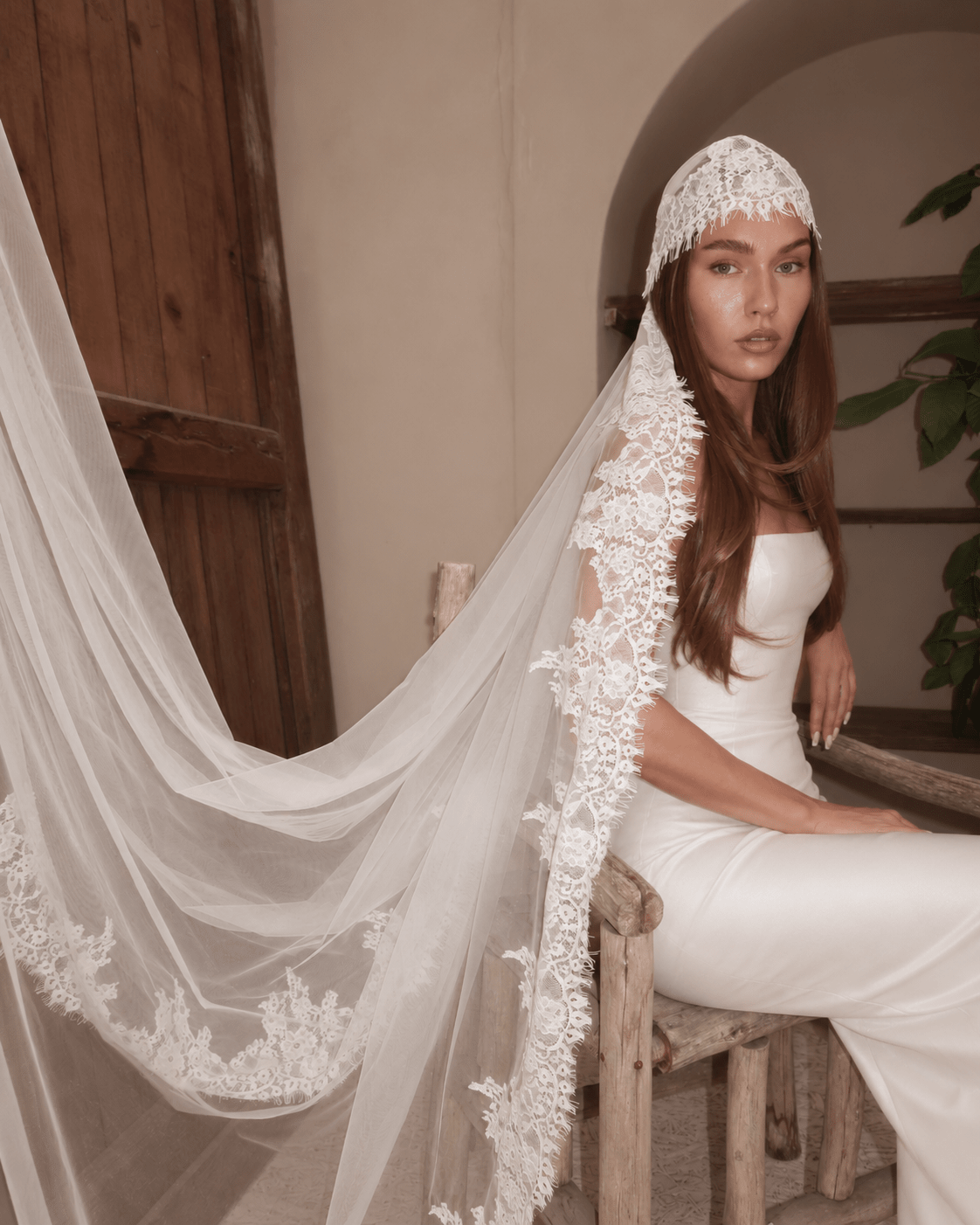 Agathe — Eyelash Lace Wedding Veil