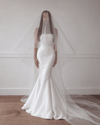 Camille — Minimalist Drop Veil