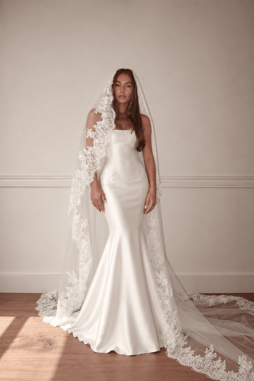 Julie — Romantic Lace Wedding Veil
