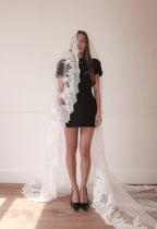 Julie — Romantic Lace Wedding Veil