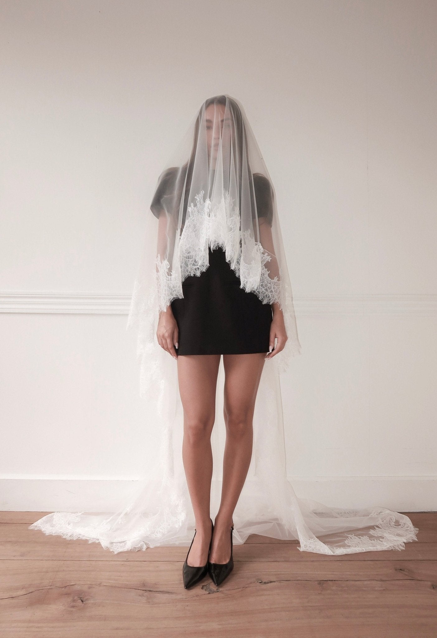 Louise — Romantic Floral Lace Veil