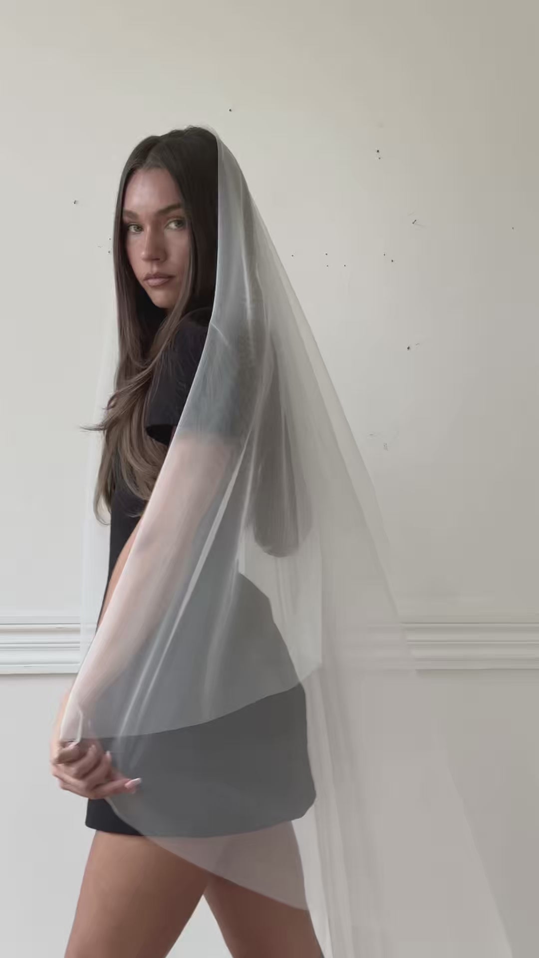 Camille — Minimalist Drop Veil